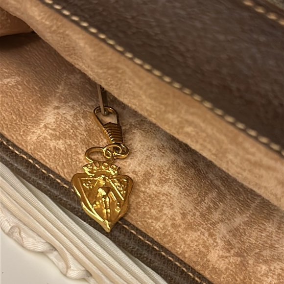 Gucci Envelope GG Monogram Shoulder Bag/Clutch - Picture 15 of 17